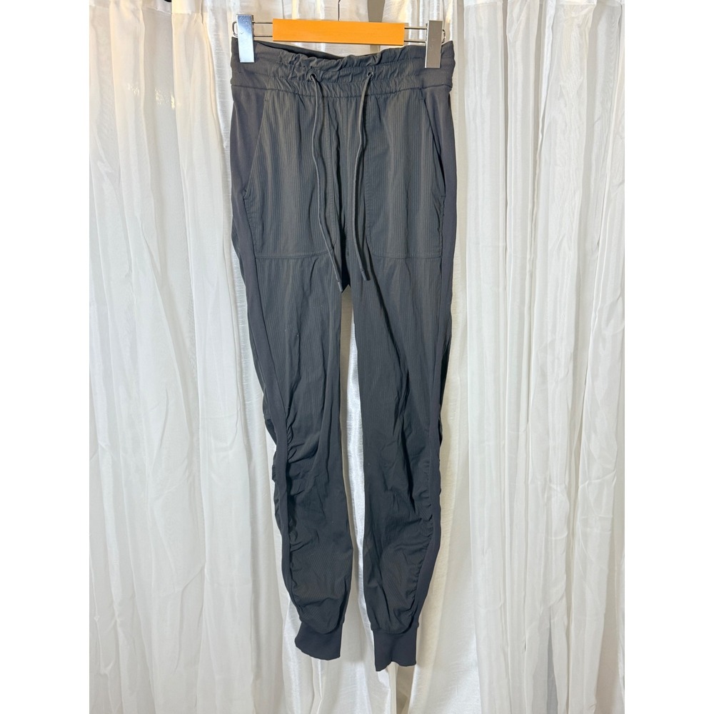 Lululemon Beyond the Studio Jogger Womens 2 Grey Ruched Activewear Pants